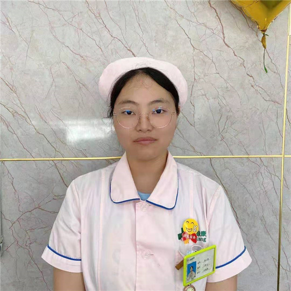 護(hù)理院 張小艷.jpg
