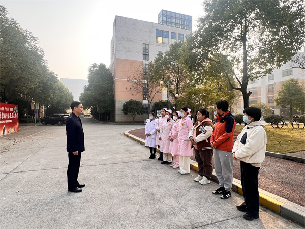 1733467378519907.jpg c6a2594bed3542e756ebaca095c3d3f.jpg