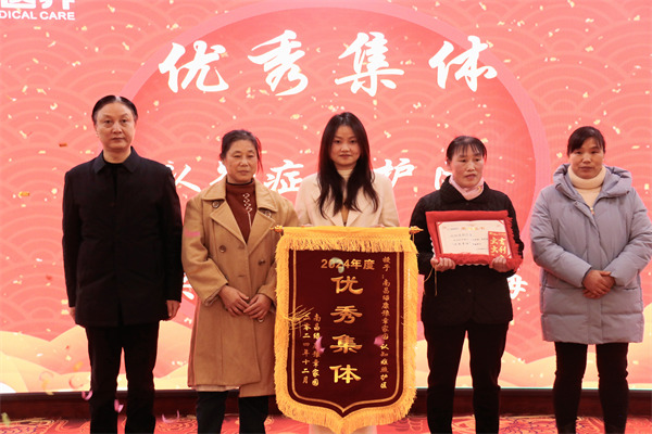 1735536375936912.jpg 87eaec1490a12c174289b7ef2653ed8.jpg